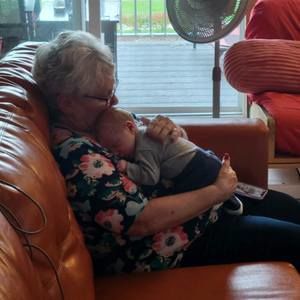 Meet your Posher, Debbie